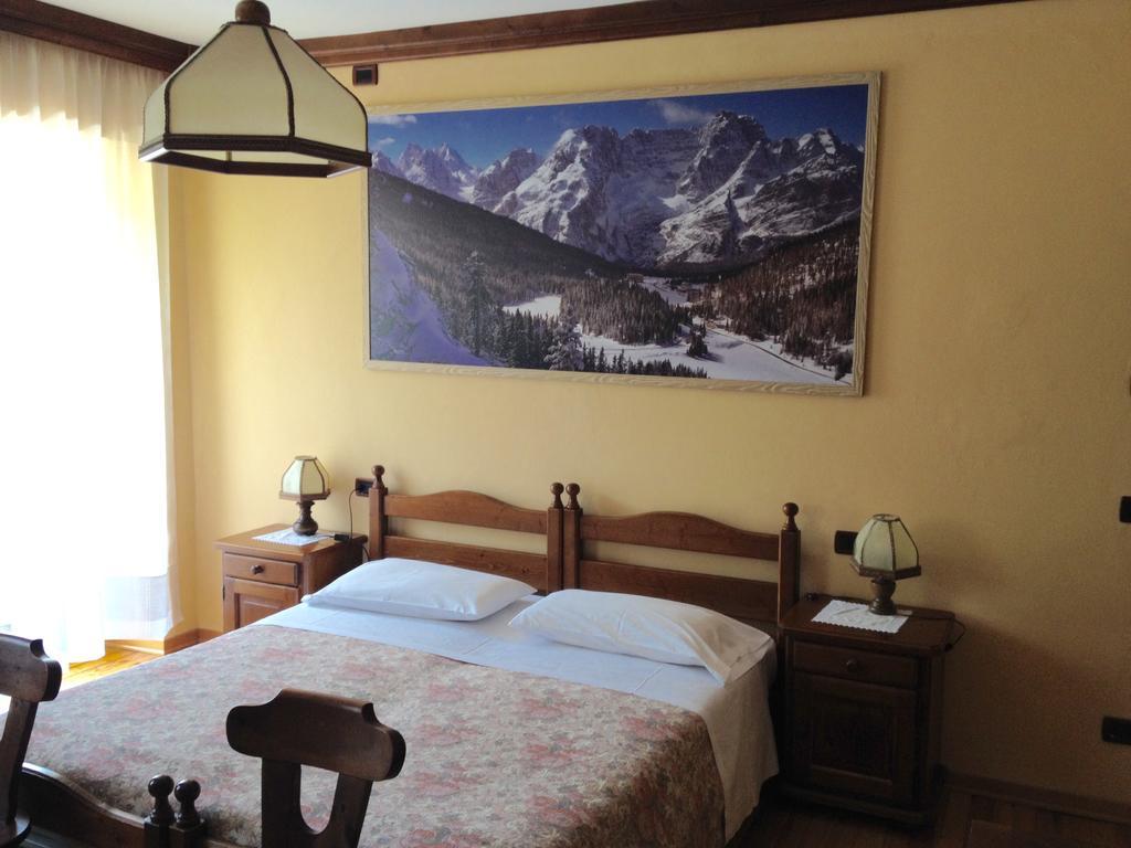 Albergo Garni Ajarnola Auronzo di Cadore Pokój zdjęcie