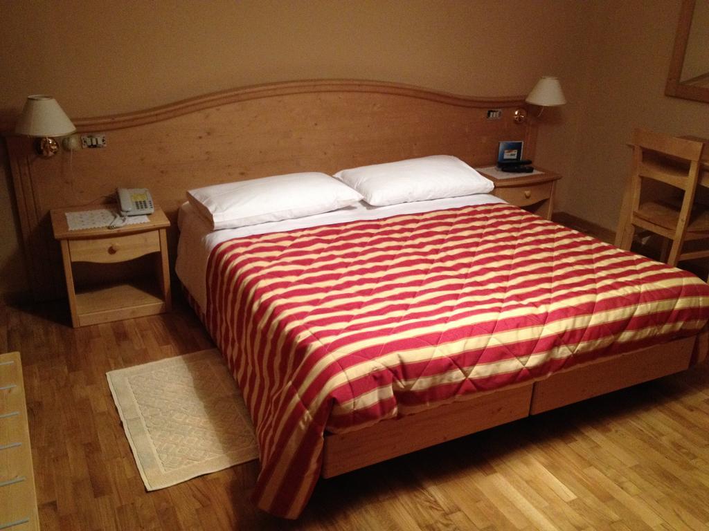 Albergo Garni Ajarnola Auronzo di Cadore Zewnętrze zdjęcie